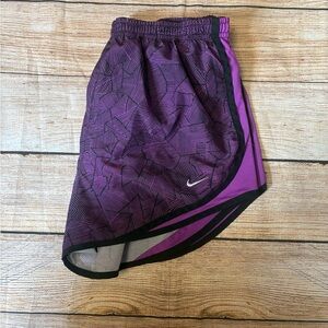 Women’s Nike Shorts Size Medium